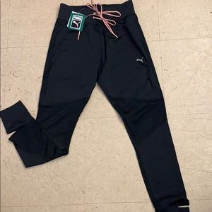 NWT Puma En Pointe Legging